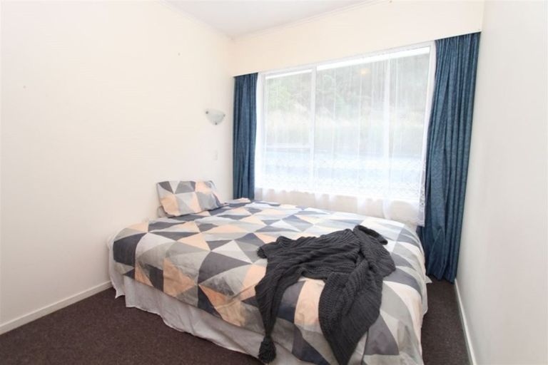 Photo of property in 34 Cortina Avenue, Johnsonville, Wellington, 6037