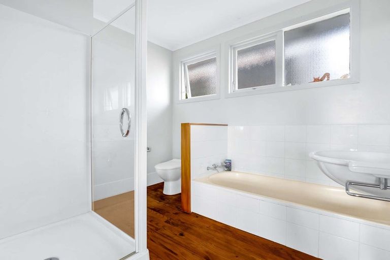 Photo of property in 9 Norfolk Road, Stanmore Bay, Whangaparaoa, 0932