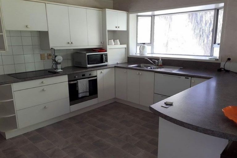 Photo of property in 8 Ketton Place, St Albans, Christchurch, 8052