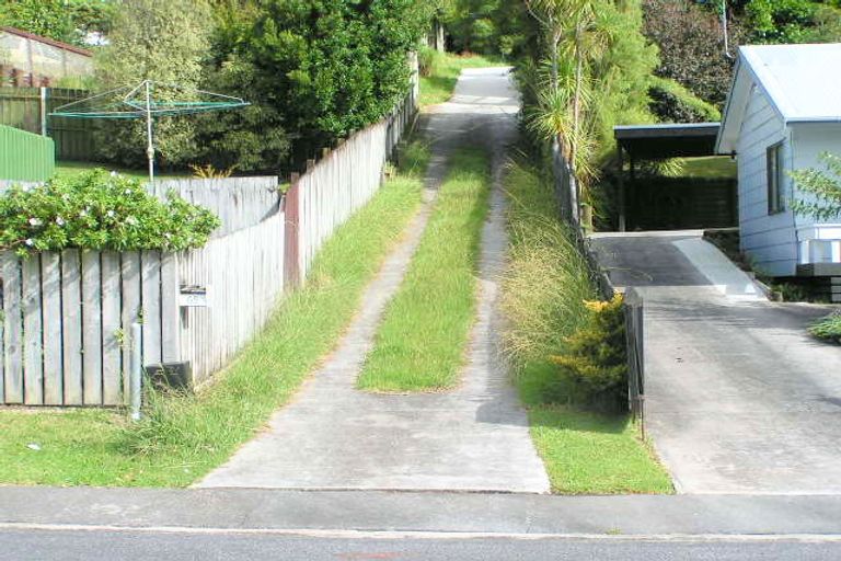 Photo of property in 65 Gallony Avenue, Massey, Auckland, 0614