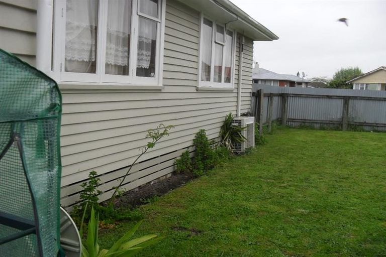 Photo of property in 406 Moa Place, Camberley, Hastings, 4120