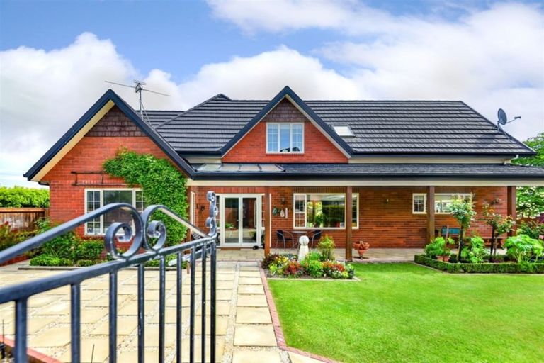 Photo of property in 28 Milesbrook Close, Rangiora, 7400