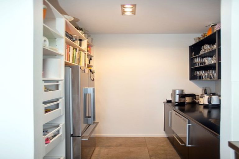Photo of property in 411 Oaia Road, Muriwai, 0881