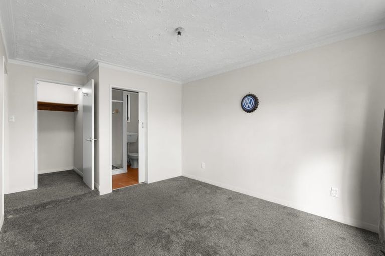 Photo of property in 176 Withells Road, Avonhead, Christchurch, 8042