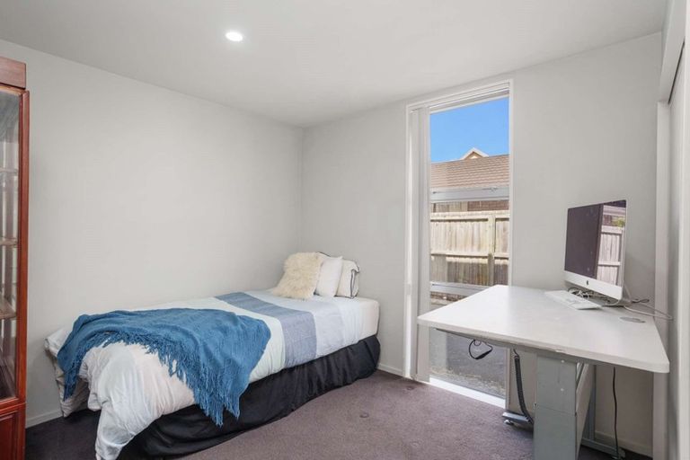 Photo of property in 60b Brockworth Place, Riccarton, Christchurch, 8011
