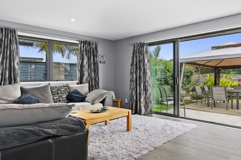 Photo of property in 47 Lynley Park Drive, Omokoroa, 3114