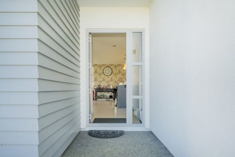 Photo of property in 10 Aquila Drive, Whitianga, 3510