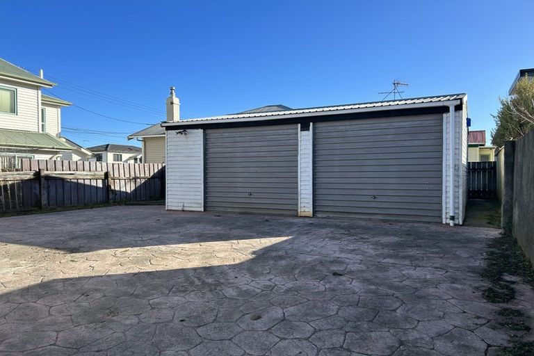 Photo of property in 73 Kauri Street, Miramar, Wellington, 6022