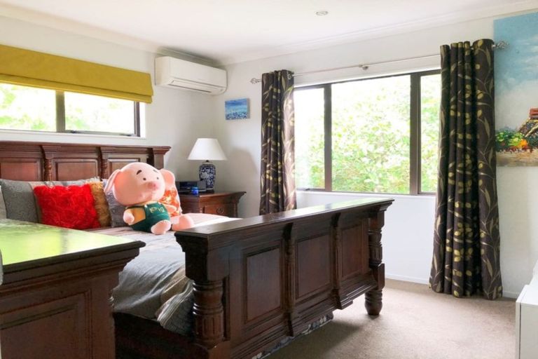 Photo of property in 73b Hillwell Drive, Henderson, Auckland, 0612