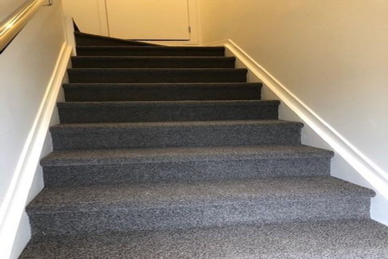 Photo of property in 4/9 Marlene Avenue, Te Atatu South, Auckland, 0610