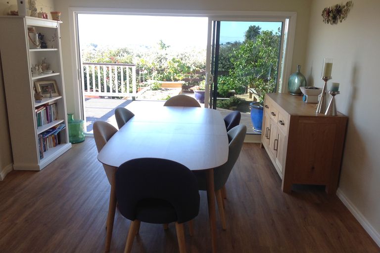 Photo of property in 18 Churchill Drive, Taradale, Napier, 4112