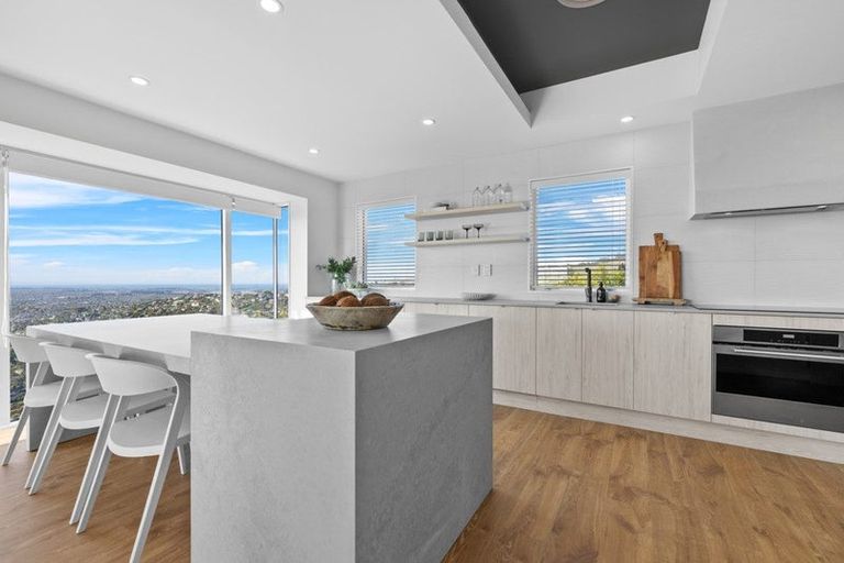 Photo of property in 7 Harry Ell Drive, Cashmere, Christchurch, 8022