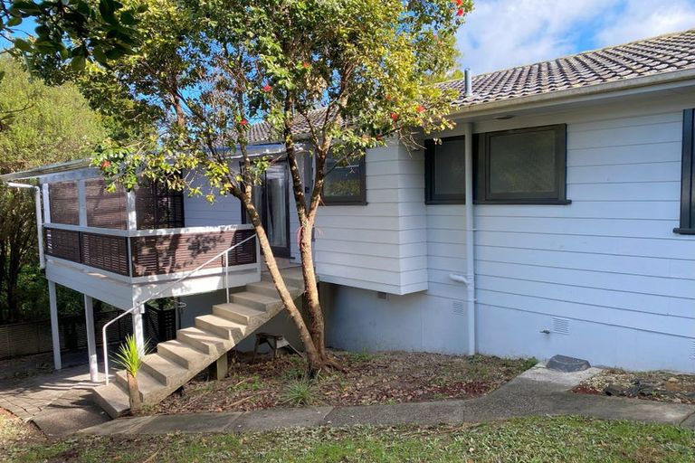 Photo of property in 1/6 Makora Road, Massey, Auckland, 0614