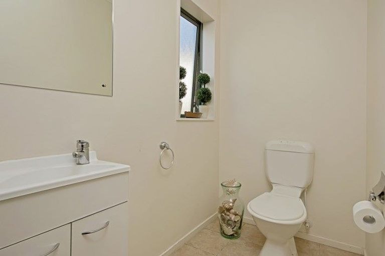 Photo of property in 59c Kayes Road, Pukekohe, 2120