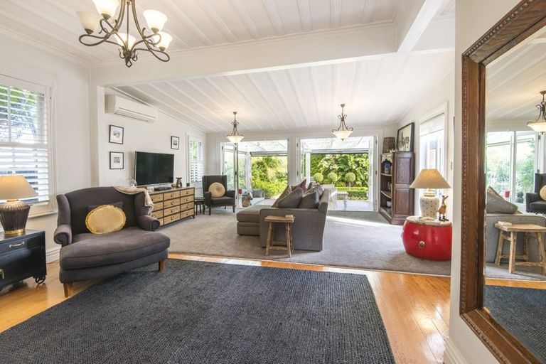 Photo of property in 6 Kapai Road, Devonport, Auckland, 0624