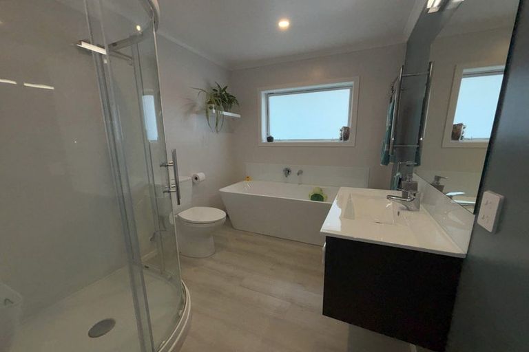 Photo of property in 23a Pearce Crescent, Taita, Lower Hutt, 5011