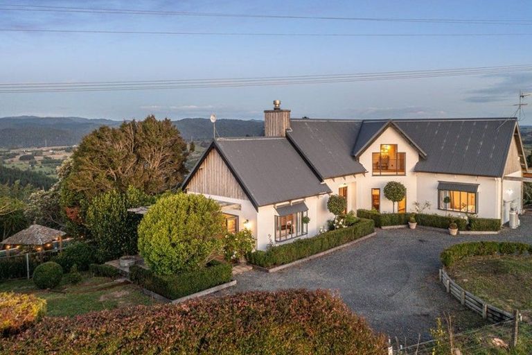 Photo of property in 211 Jones Road, Hunua, Papakura, 2583