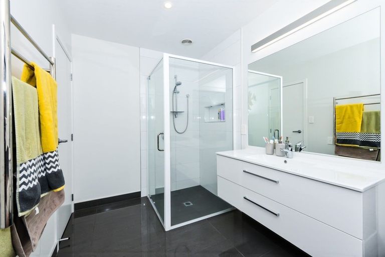 Photo of property in 6 Helen June Avenue, Flagstaff, Hamilton, 3210