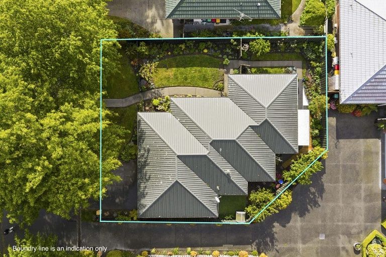 Photo of property in 5 Villa Grove, Ilam, Christchurch, 8041