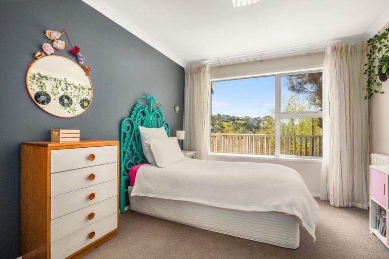 Photo of property in 96 Leeward Drive, Whitby, Porirua, 5024