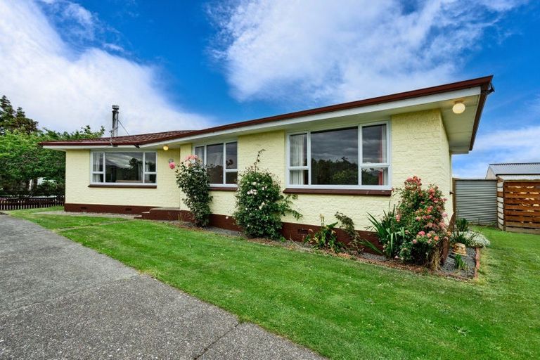 Photo of property in 62 Lothian Crescent, Strathern, Invercargill, 9812