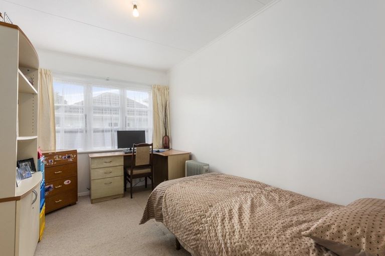 Photo of property in 120 Wise Street, Wainuiomata, Lower Hutt, 5014
