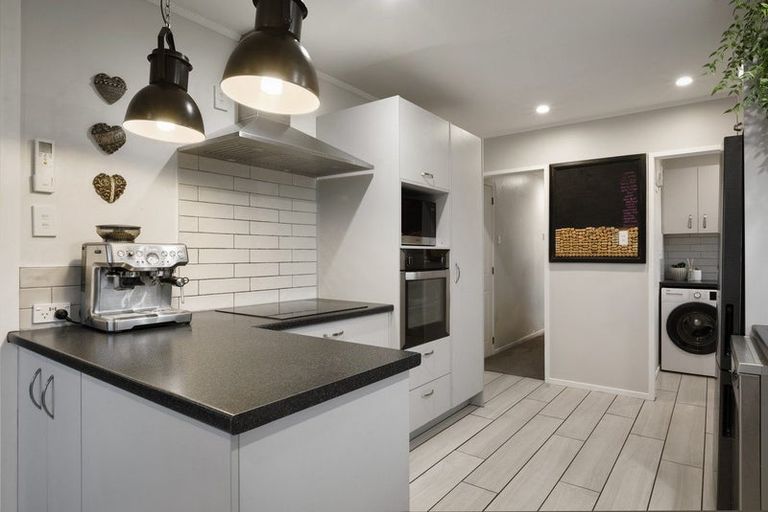 Photo of property in 28 Kea Street, Katikati, 3129