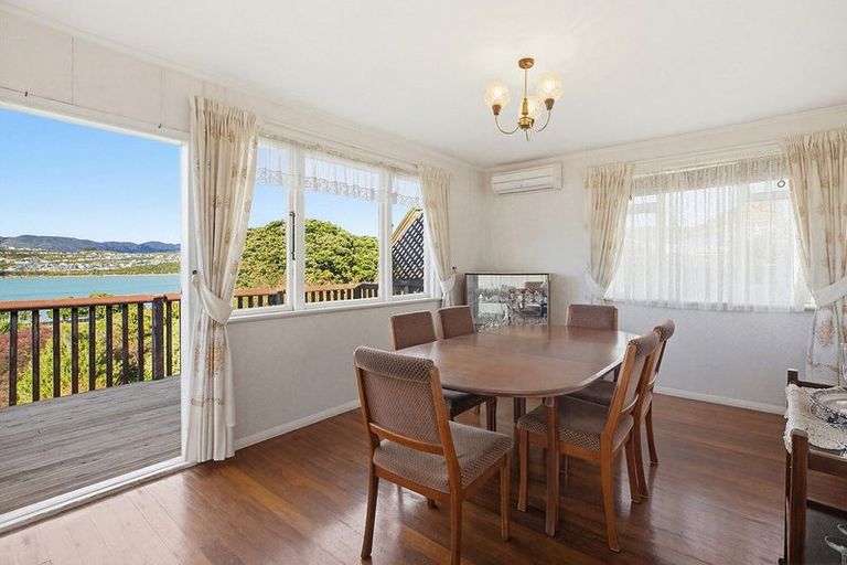Photo of property in 57 Waiuta Street, Titahi Bay, Porirua, 5022