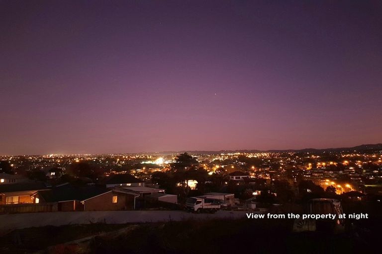 Photo of property in 64 Don Buck Road, Massey, Auckland, 0614