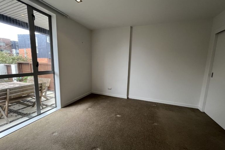 Photo of property in Altar Apartments, 40/120u Rintoul Street, Newtown, Wellington, 6021