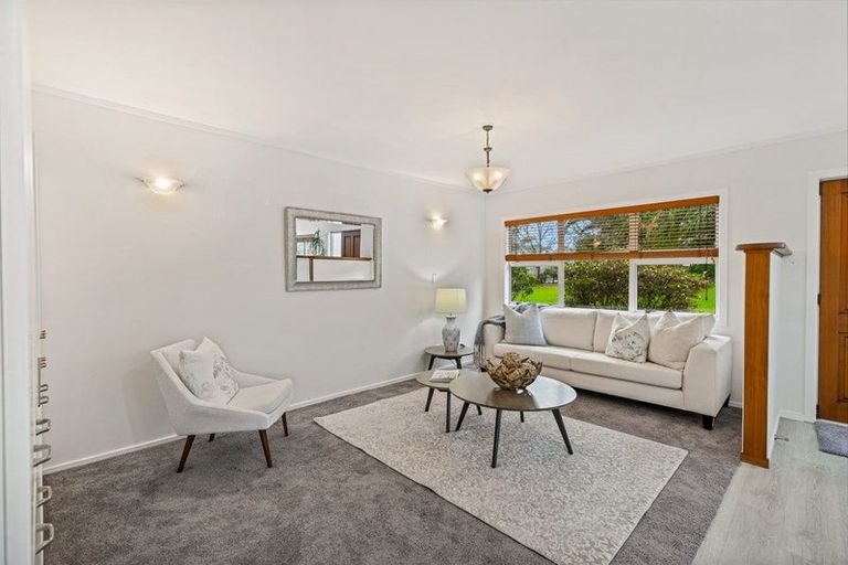 Photo of property in 25 Hawkes Access Road, Waitoki, Silverdale, 0994