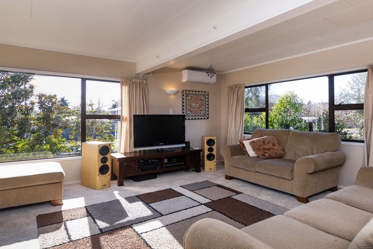 Photo of property in 45 Matuku Street, Two Mile Bay, Taupo, 3330