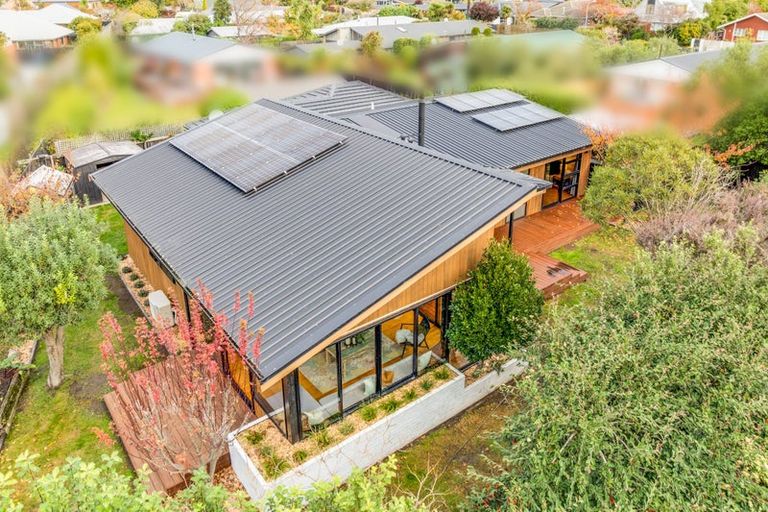 Photo of property in 25 Landsdowne Terrace, Cashmere, Christchurch, 8022