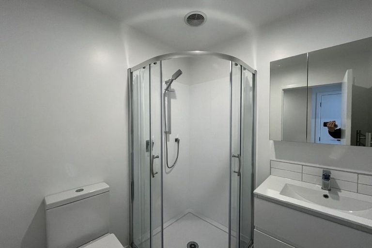 Photo of property in 6 Ngae Place, Mangere East, Auckland, 2024