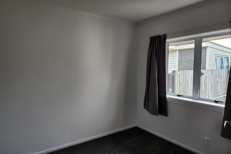 Photo of property in 1/6 Opaheke Road, Papakura, 2110