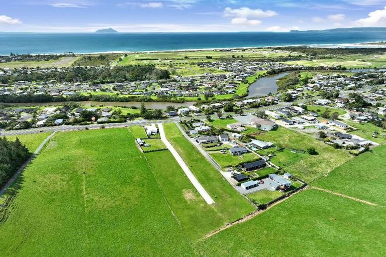 Photo of property in 3 Anbrue Lane, Ruakaka, 0116