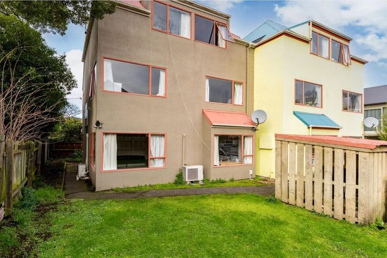 Photo of property in 667d Great King Street, North Dunedin, Dunedin, 9016