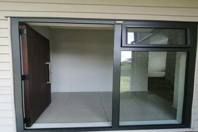 Photo of property in 6 Lane Cameron Place, Flat Bush, Auckland, 2019