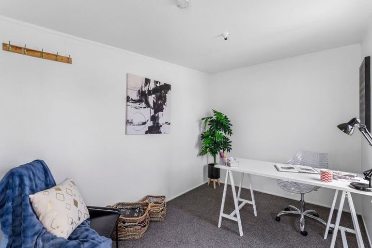 Photo of property in 132a Browns Road, Manurewa, Auckland, 2102