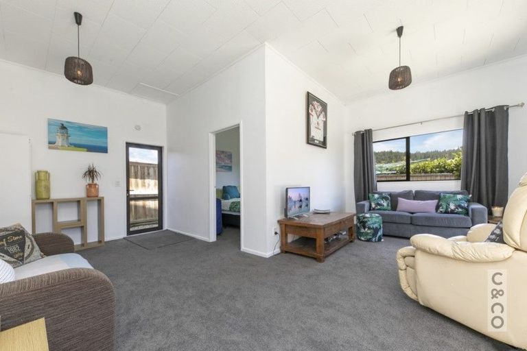 Photo of property in 9 Duke Street, Riverhead, 0820