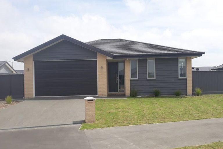 Photo of property in 7 Ed Hillary Drive, Rolleston, 7615