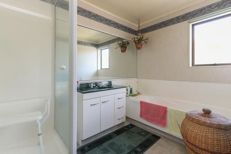 Photo of property in 7 Kirk Lane, Owhata, Rotorua, 3010