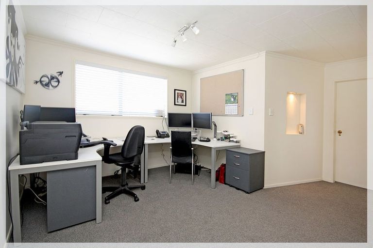 Photo of property in 24 Thomas Place, Foxton Beach, Foxton, 4815