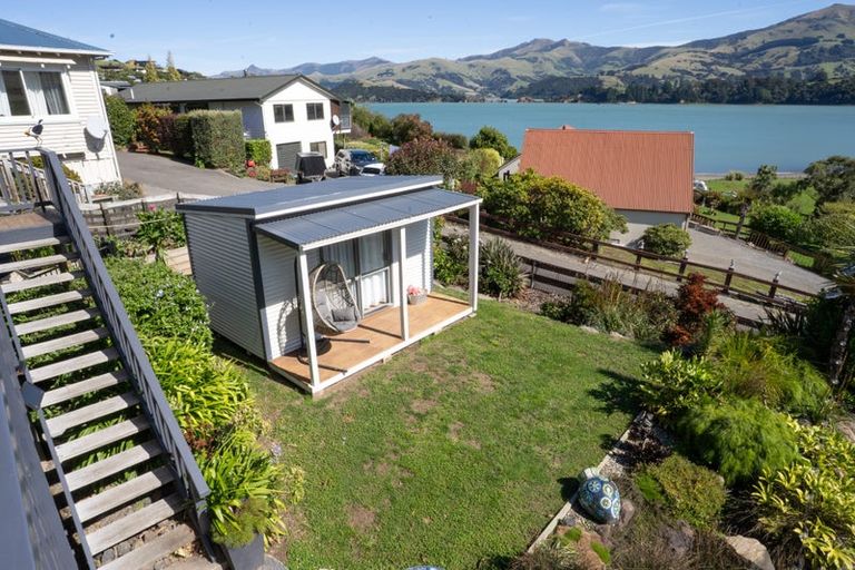 Photo of property in 18 Haywards Lane, Duvauchelle, 7581