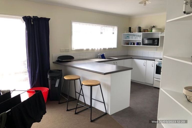 Photo of property in 220 Saint Aubyn Street, New Plymouth, 4310