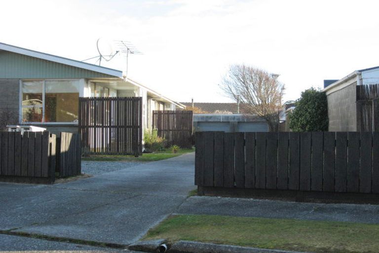 Photo of property in 2 Howitt Place, Hokitika, 7810