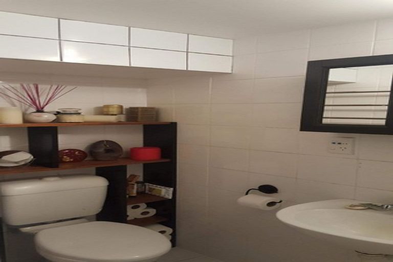 Photo of property in Hopper Street Apartments, 20u6 Hopper Street, Mount Cook, Wellington, 6011