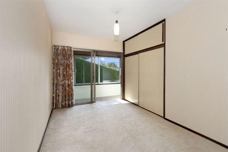 Photo of property in 2 Glenview Terrace, Saint Martins, Christchurch, 8022