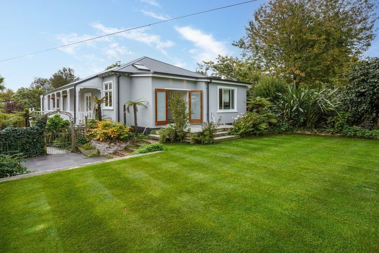 Photo of property in 16 Kinloch Street, St Albans, Christchurch, 8014