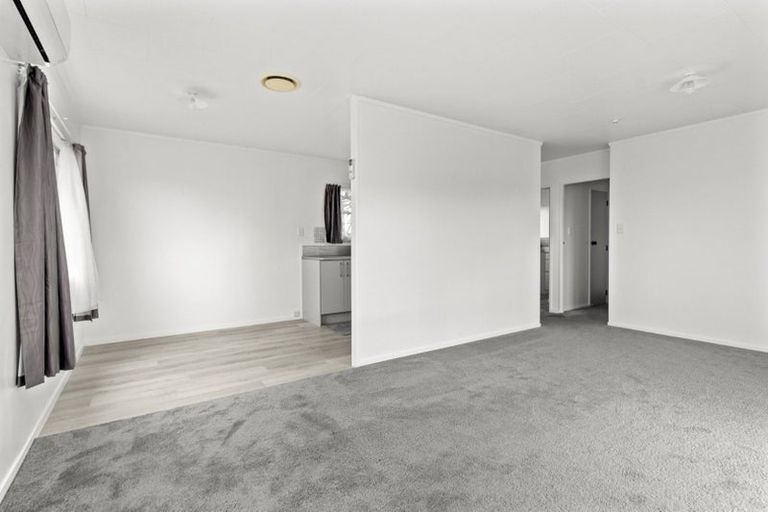 Photo of property in 10 Beadle Place, St Andrews, Hamilton, 3200